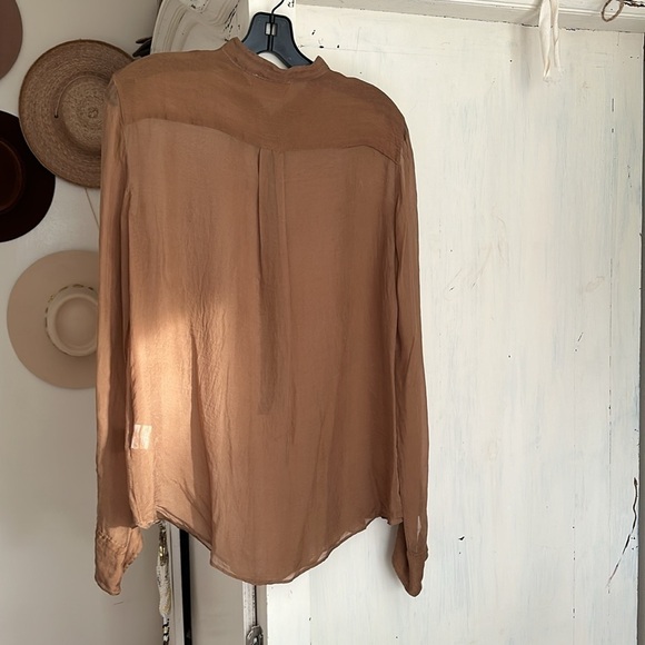 Shirt - Picture 3 of 5